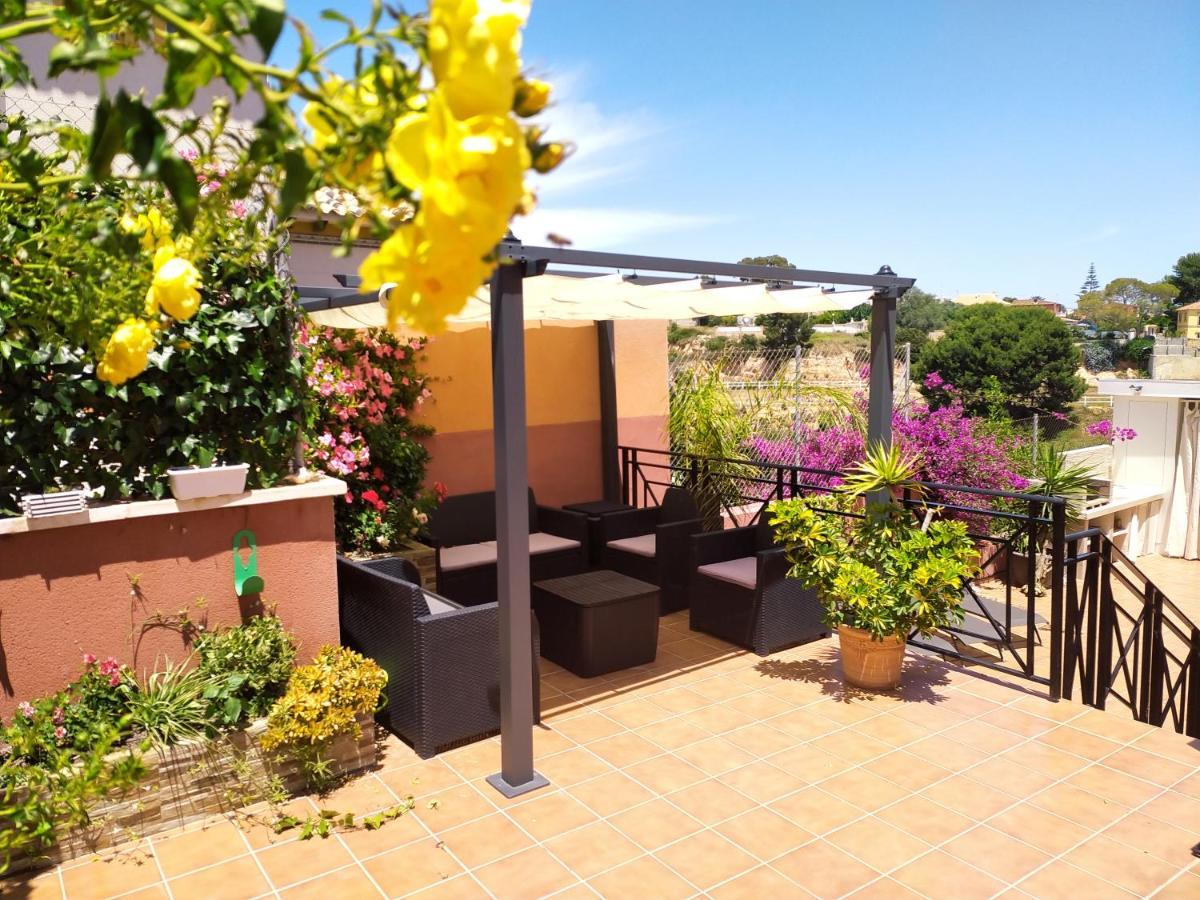 3 Bdr House Near La Zenia Private Lounge Terraces, Fire Places, Bbq, Kitchen, Parking Orihuela Extérieur photo